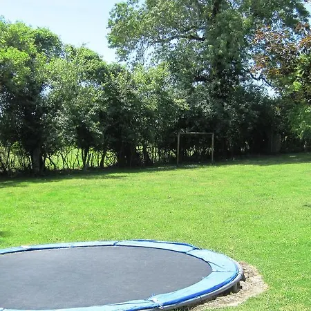 Le Noisetier At Les Hiboux Chef-Boutonne