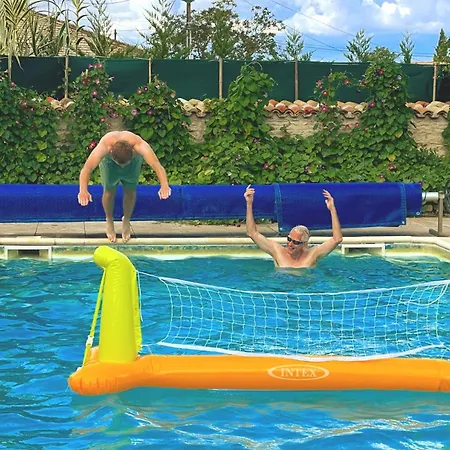 Prázdninový dům Le Noisetier At Les Hiboux *