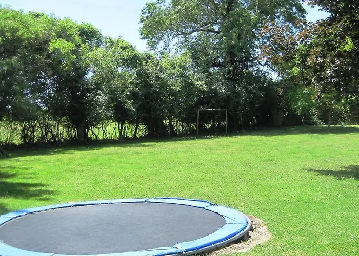 Le Noisetier At Les Hiboux Chef-Boutonne