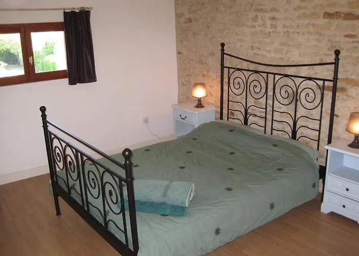 Semesterbostad Le Noisetier At Les Hiboux *