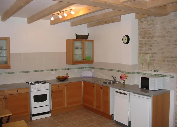 Le Noisetier At Les Hiboux Semesterbostad *